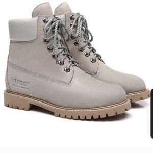 UGG Tan Gray Boots with Durable Lug Sole and Padded Collar